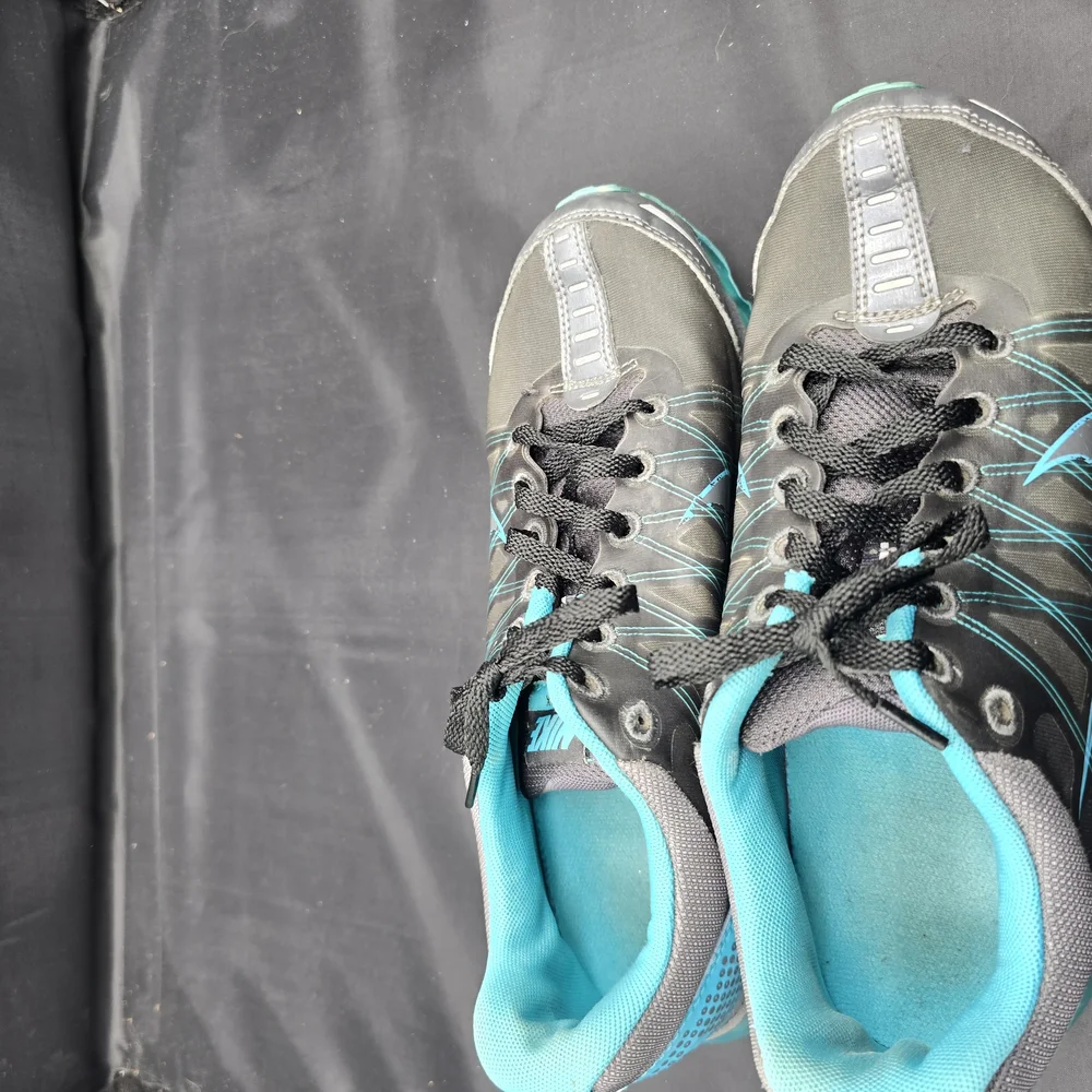 Nike Gray and Blue Athletic‎ Shoes with Cushioned Midsole